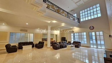 Penawaran Langka, rumah Mewah di Sutera Buana Alam Sutera, Tangerang, LB 750m²