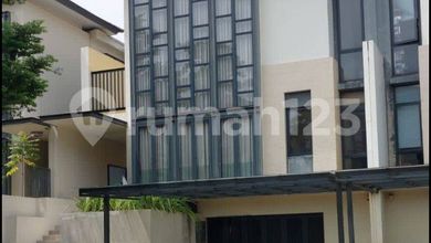 Rumah Area Luxury BSD, Tangerang - Harga Menarik 8,75 Miliar