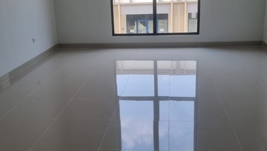 Disewakan Ruko Baru Free Ipkl , di Gading Serpong, Free Parkir