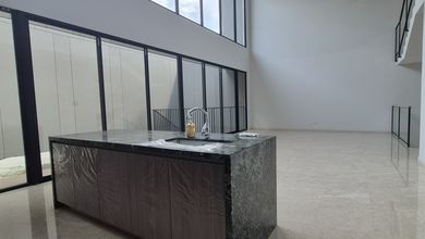 Segera Disewakan di BSD, Tangerang Selatan, LT 375m², Harga 600 Juta /tahun