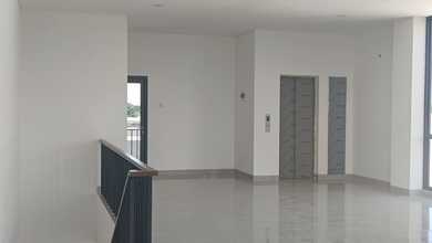 Gedung Northdrige, Hadap Jalan Boulevard Bsd,4 Lantai, Ada Lift, Hook