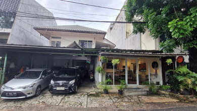 Kesempatan Eksklusif, rumah Mewah di Kebayoran Baru, Jakarta Selatan, LB 332m²