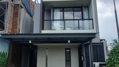 Dijual rumah Eksklusif di Karang Tengah, Tangerang - LT 120m²