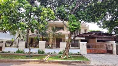 Rumah Area Premium Kebayoran Baru, Jakarta Selatan - Harga Menarik 42 Miliar