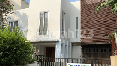 Kesempatan Eksklusif, rumah Prestisius di Senopati, Jakarta Selatan, LB 378m²