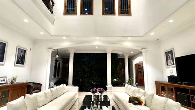 Dijual rumah Mewah di Permata Buana, Jakarta Barat - LT 750m²