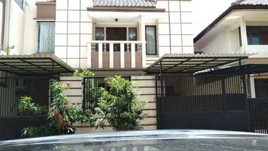 Kesempatan Langka, rumah Mewah di Lippo Karawaci, Tangerang, LB 220m²