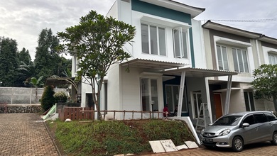 Dijual Rumah Nyaman di Citra Grand, Jakarta Timur - LT 120m²