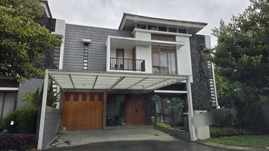 Dijual rumah Mewah di Metland Puri, Jakarta Barat - LT 216m²