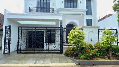 Hunian Elegan di Gading Serpong, Tangerang, 4 Kamar Tidur, LT 300m²