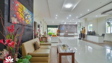 Dijual gedung di Bintaro lokasi strategis, bonus rumah 2
