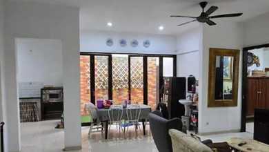 Penawaran Eksklusif, rumah Prestisius di Sektor 9-Bintaro, Tangerang Selatan, LB 159m²