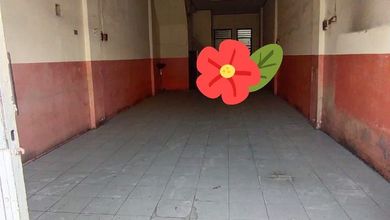 Ready to Use Ruko Usaha di Tanjung Duren Jakarta Barat dengan LB 294m2