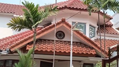 Rumah Mewah di Pejaten, Jakarta Selatan, 4 KT, LT 253m²