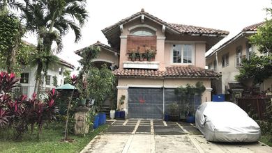 Kesempatan Langka, rumah Prestisius di Sentul City, Bogor, LB 210m²