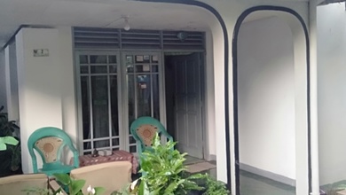 Jual Rumah Strategis di Cibadak, Sukabumi - LT 210m²