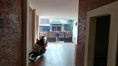 Rumah Idaman di Sektor 9-Bintaro, Tangerang Selatan, 3 KT, Harga 1,2 Miliar