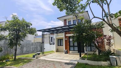 Kesempatan Rumah di Sentul City, Bogor, LB 49m², Harga 2,4 Miliar
