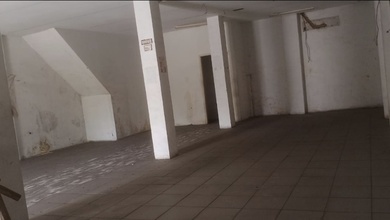 Disewakan Ruko Gandeng Senen Jakarta Pusat Rp 300 Juta / Tahun Nego Ruko di Senen 168.0 M² Unfurnished HGB Ruko di Senen 168.0 M² Unfurnished HGB