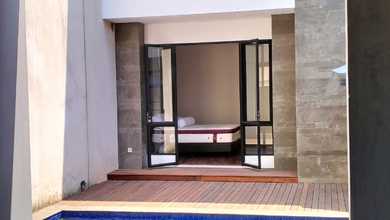Rumah Mewah di Gading Serpong, Tangerang, 4 KT, LT 414m²
