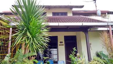 Rumah Mewah di Kawasan Medan Baru, Medan, LB 300m², Harga 3,7 Miliar