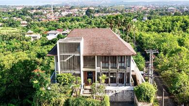 Villa Mewah Dijual Murah Dengan View Spektakuler Patung Gwk Culture Dan Airport Ngurahrai