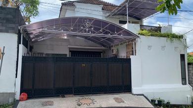Rumah Mewah di Kawasan Padangsambian Kelod, Denpasar, LB 280m², Harga 3 Miliar