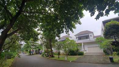 Hunian Elite di Kawasan BSD, Tangerang Selatan, LB 350m², Harga 22 Miliar