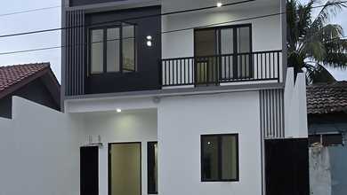 Rumah Dijual di BSD, Tangerang Selatan, LB 160m², Harga Kompetitif!