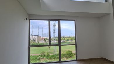 Disewakan Segera Rumah Bagus dengan Lahan Luas 300 m2 di Pantai Indah Kapuk