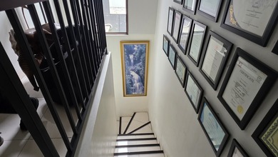 Promo Rumah di Graha Raya, Tangerang Selatan, LB 120m², Harga 1,7 Miliar