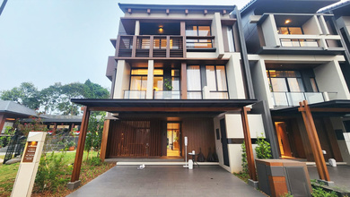 Dijual rumah Mewah di BSD, Tangerang Selatan - LT 180m²