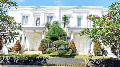 For Sale rumah Eksklusif di BSD, Tangerang - LT 700m²