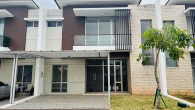 Hunian Elite di Kawasan Golf Island, Jakarta Utara, LB 150m², Harga 5,7 Miliar