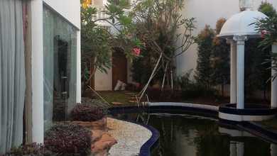 Dijual rumah Eksklusif di Pluit, Jakarta Utara - LT 887m²