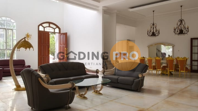 Rumah Strategis untuk Disewakan di Pluit, Jakarta Utara, Harga 700 Juta /tahun