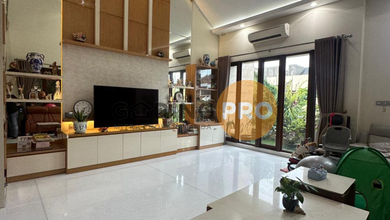 Rumah Area Luxury Kedoya, Jakarta Barat - Harga Menarik 7 Miliar