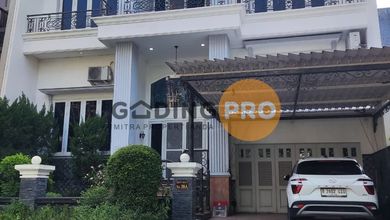Rumah Area Premium Pantai Indah Kapuk, Jakarta Utara - Harga Terbaik 18,5 Miliar