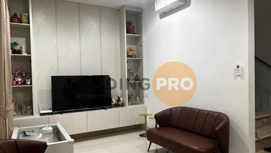 Rumah Elegan di Pantai Indah Kapuk, Jakarta Utara, 4 KT, LT 90m²