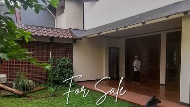 For Sale rumah Eksklusif di Bintaro, Jakarta Selatan - LT 300m²