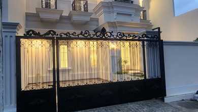 Kesempatan Eksklusif, rumah Mewah di Kembangan, Jakarta Barat, LB 350m²