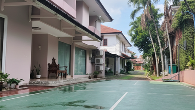 Rumah Elegan di Kebayoran Baru, Jakarta Selatan, 4 Kamar Tidur, LT 899m²