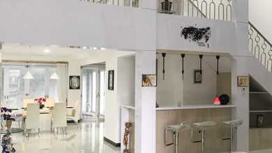 For Sale rumah Eksklusif di Lippo Karawaci, Tangerang - LT 445m²