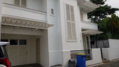 Rumah Area Luxury Kemang, Jakarta Selatan - Harga Terbaik 8,5 Miliar