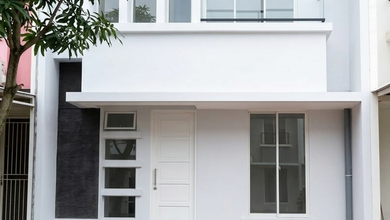 Dijual Rumah Strategis di Gading Serpong Pondok Hijau Golf, Tangerang - LT 108m²