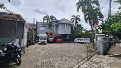 Jual Cepat Murah Gedung Kantor Pinggir Jalan 