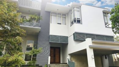 Penawaran Langka, rumah Prestisius di BSD Telaga Golf, Tangerang, LB 800m²