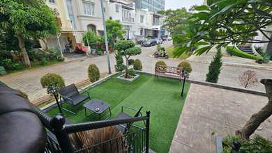 For Sale rumah Premium di Kebon Jeruk, Jakarta Barat - LT 240m²