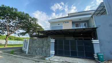 Jual Cepat Rumah Elit di Cakung, Jakarta Timur, LT 315 m2