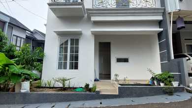 Rumah Mewah di Kawasan Ciracas, Jakarta Timur, LB 284m², Harga 3,4 Miliar